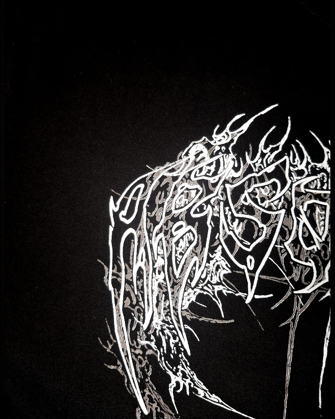 CREST OF ABSOLUTION HOODIE